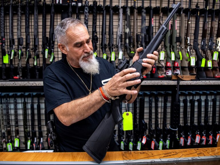 Loja de Armas no Paraguai